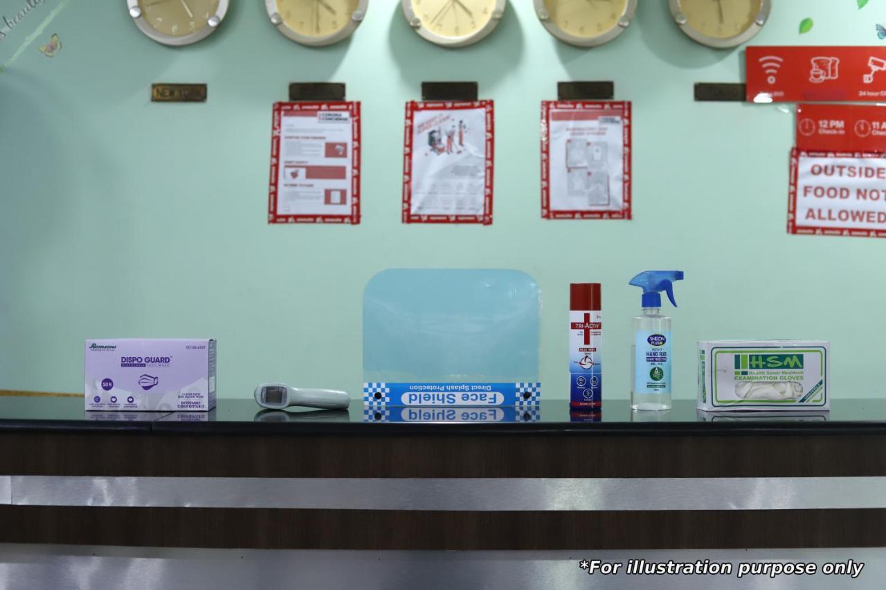Vaccinated Staff - Oyo 22055 Dadar Residency Ξενοδοχείο Βομβάη Εξωτερικό φωτογραφία